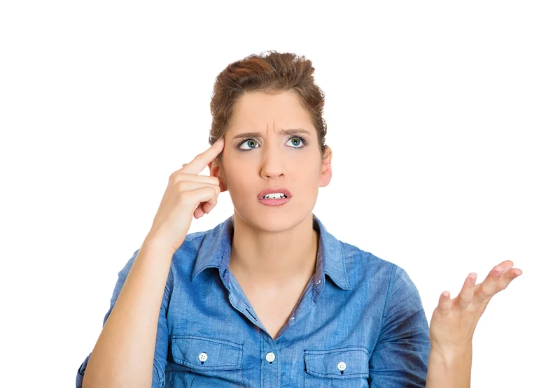 Comprendre l'oubli des noms : mécanismes et facteurs en psychologie cognitive